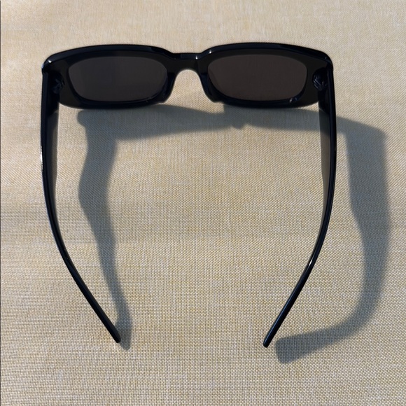 LOFT Black Sunglasses with Case - Picture 5 of 6